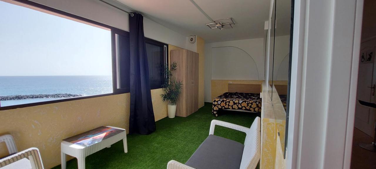 First Line Of The Ocean, 3 Bedrooms & Free Wifi Playa de las Americas  Luaran gambar
