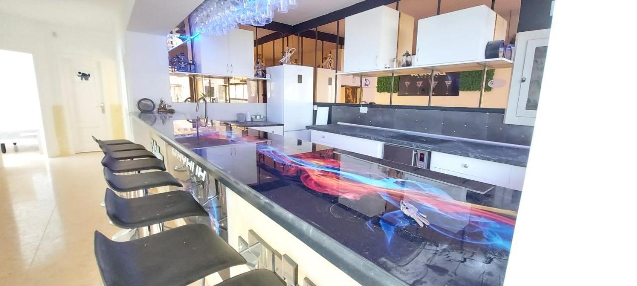 First Line Of The Ocean, 3 Bedrooms & Free Wifi Playa de las Americas  Luaran gambar