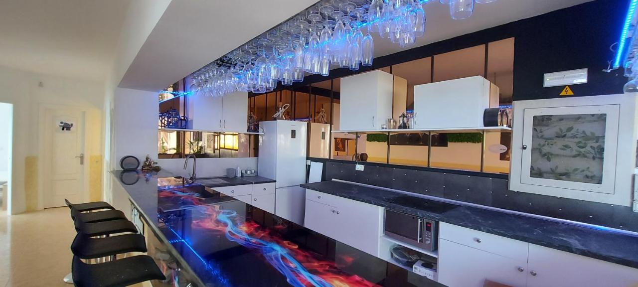First Line Of The Ocean, 3 Bedrooms & Free Wifi Playa de las Americas  Luaran gambar